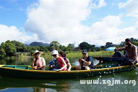 夢到坐船出去玩